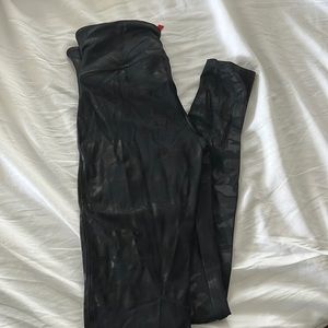 Black camo spanx faux leather legging